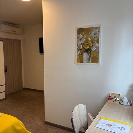 London Rooms Zagreb Airport Velika Gorica Exterior photo