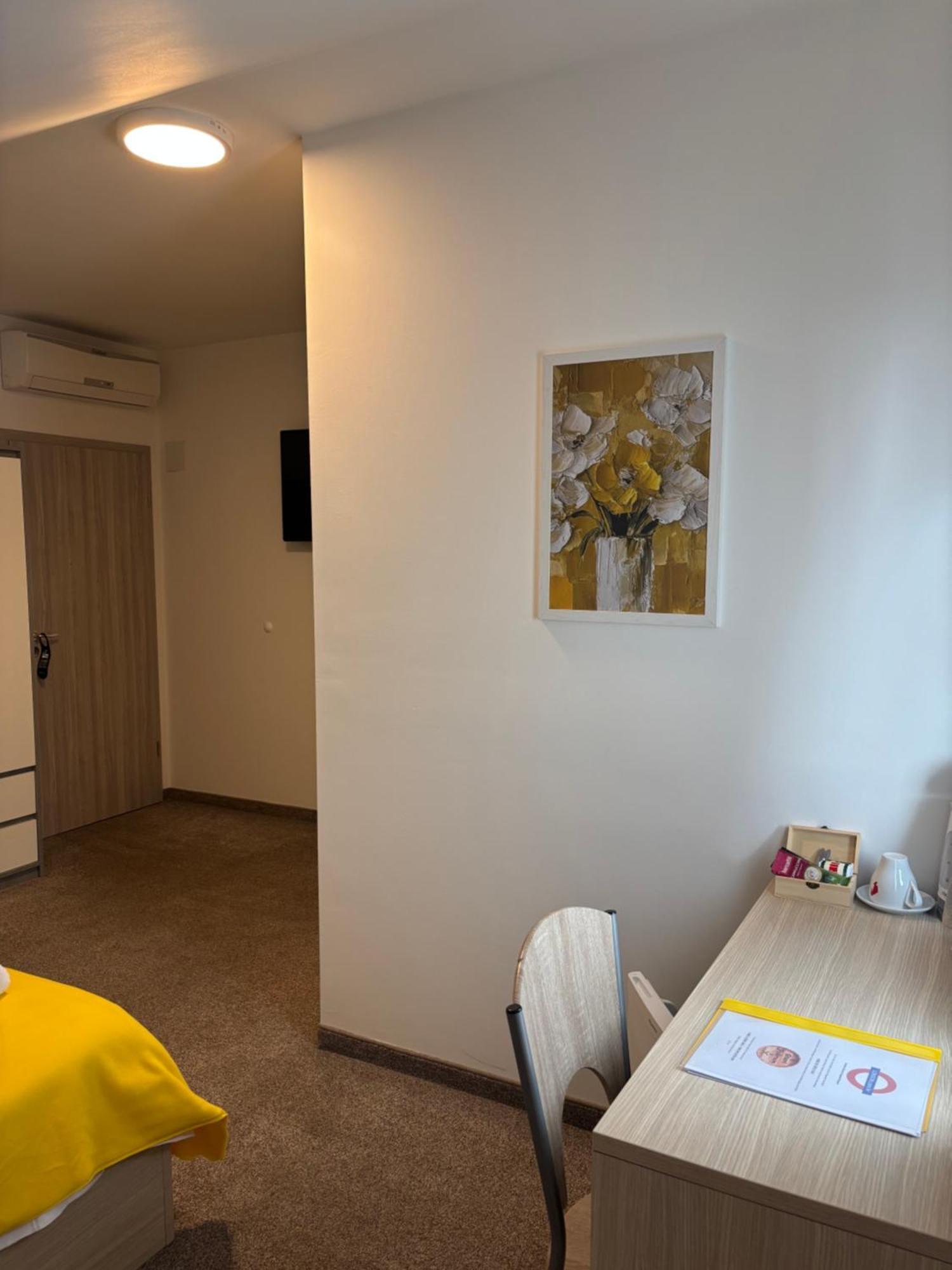 London Rooms Zagreb Airport Velika Gorica Exterior photo