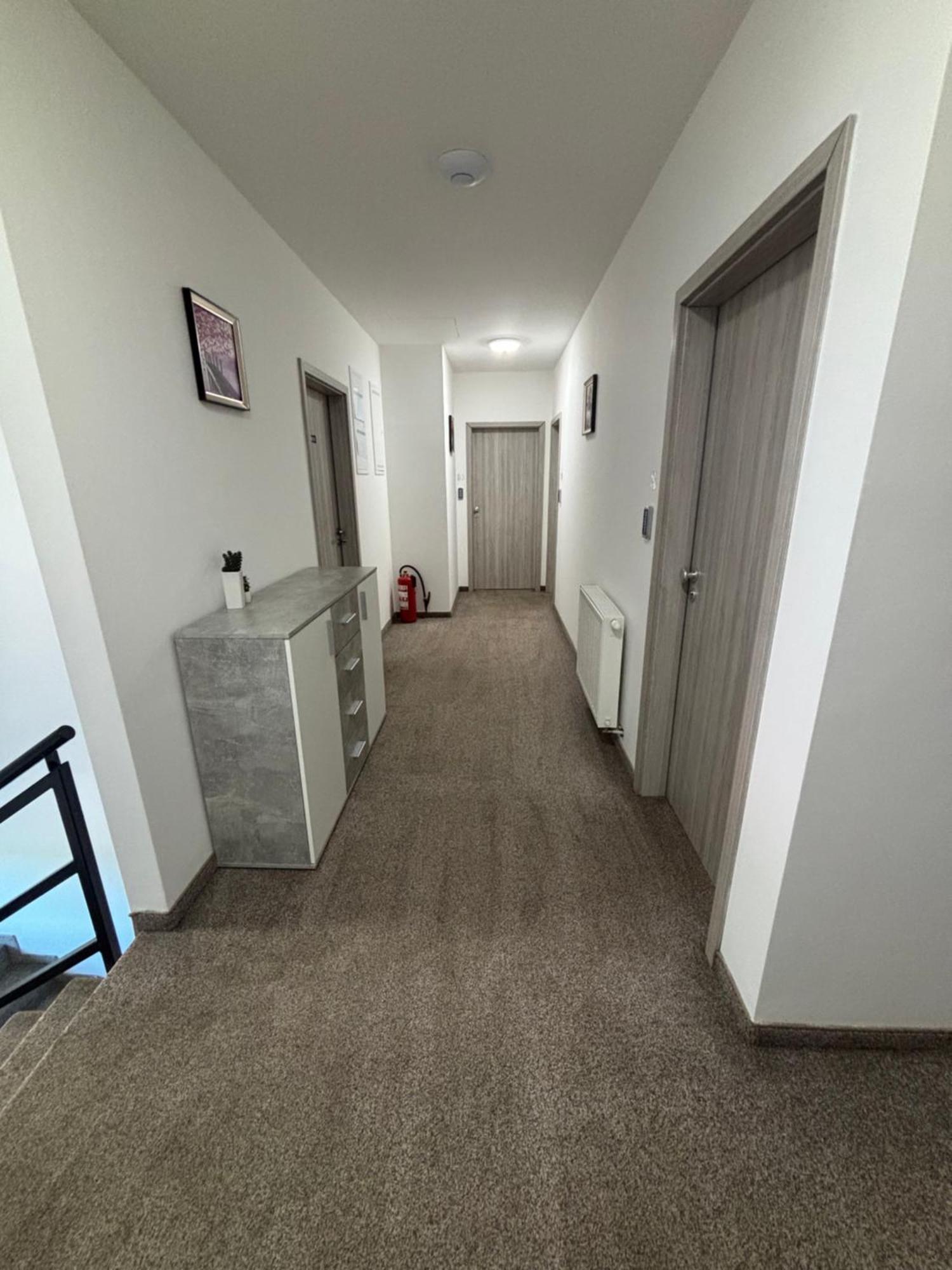 London Rooms Zagreb Airport Velika Gorica Exterior photo
